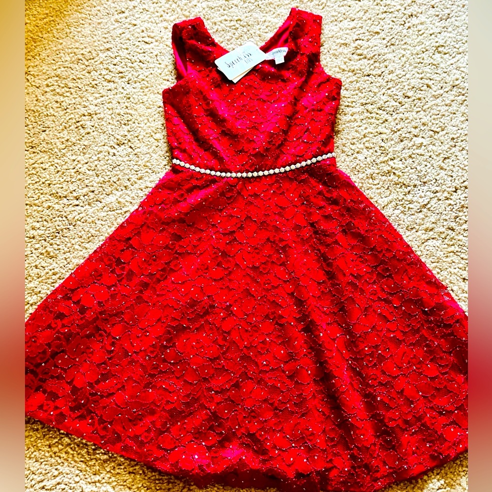 Girls Elegant Red Dress, Perfect for the Holidays… NWT. Size 8